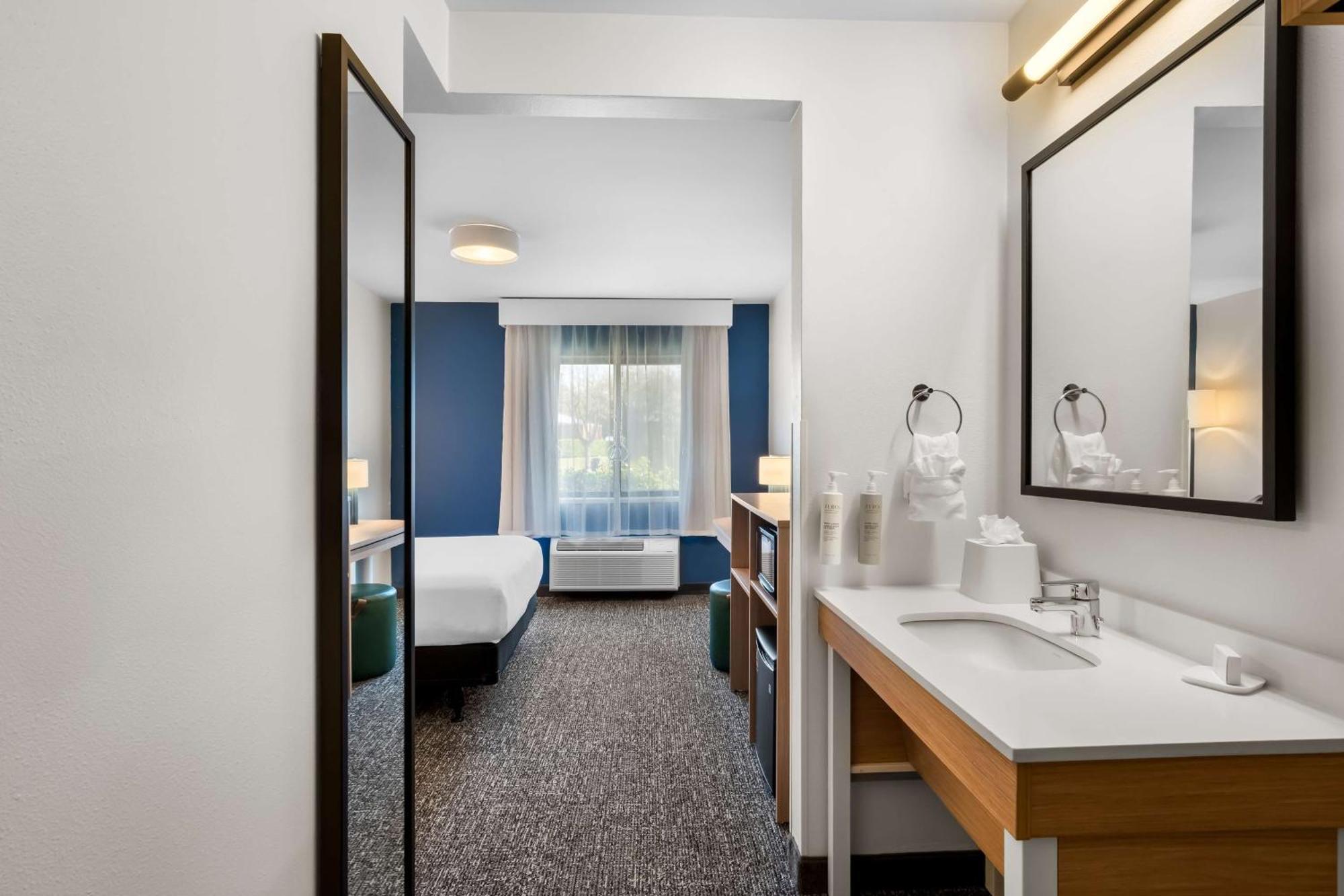 Spark By Hilton Grapevine Dfw North Экстерьер фото